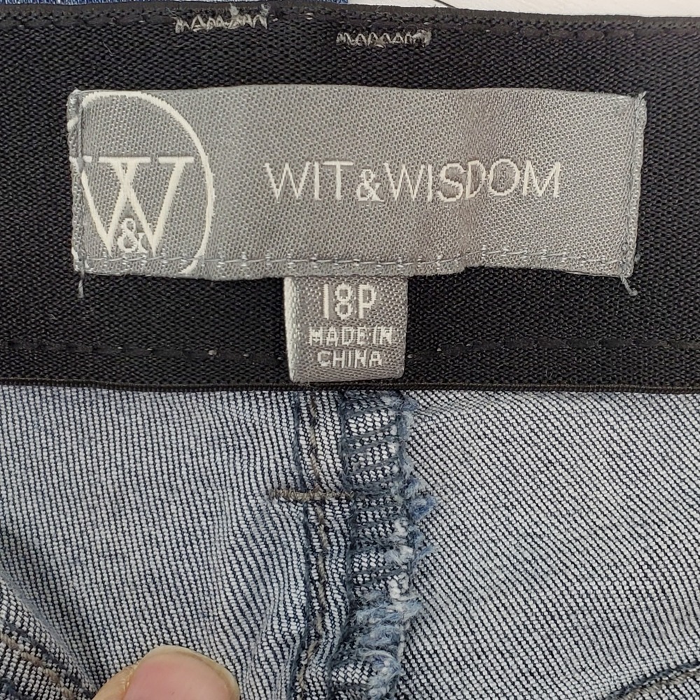 Wit & Wisdom Womens 18P Mid Rise Straight Leg Jeans Blue Wash Stretch Comfort‎ - Picture 7 of 11